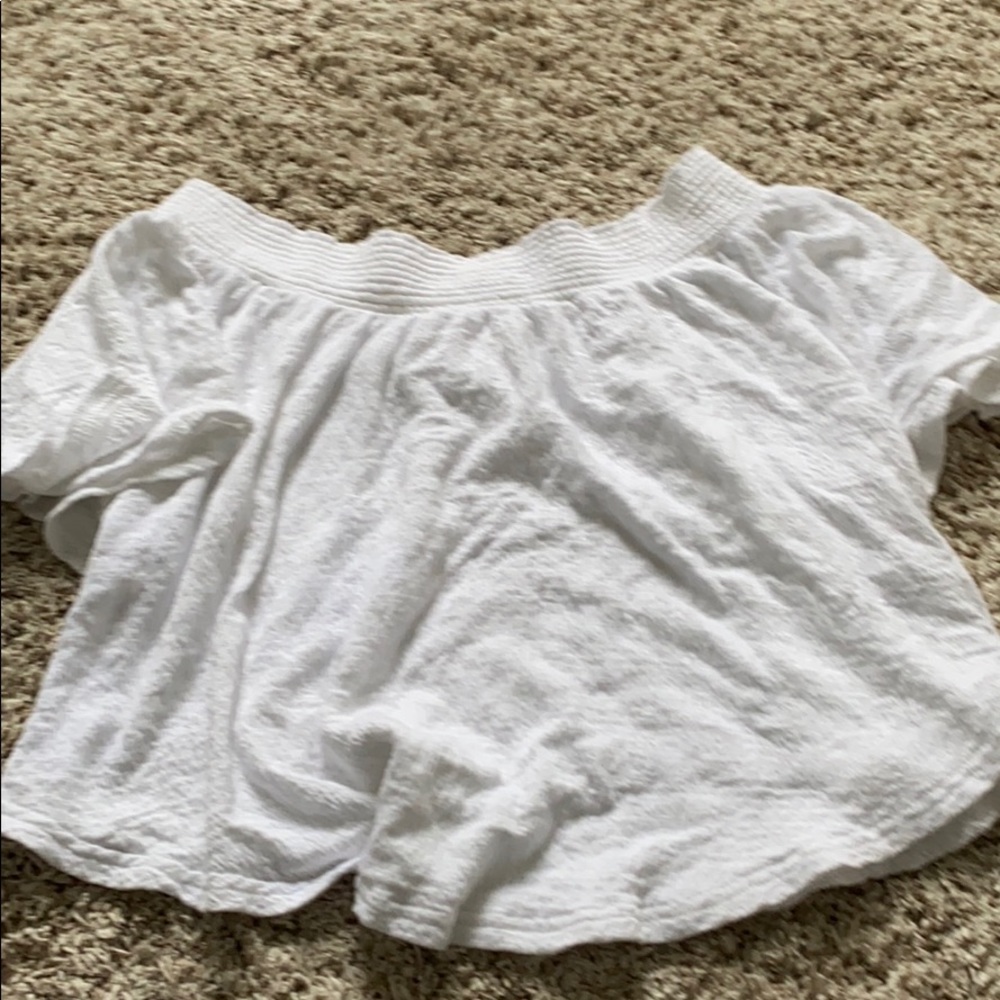 Off the shoulder Oneil top